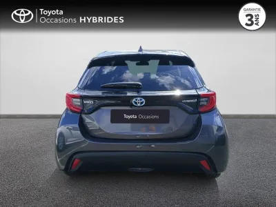 TOYOTA Yaris 116h Design 5p MY22 occasion 2023 - Photo 4
