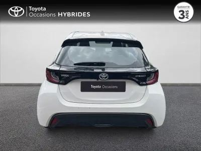 TOYOTA Yaris 116h Dynamic 5p MY22 occasion 2023 - Photo 4
