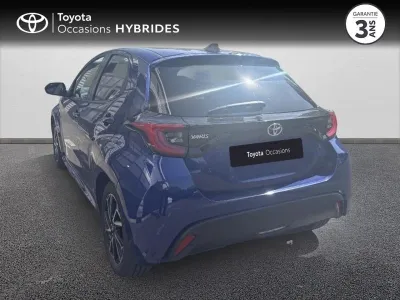 TOYOTA Yaris 120 VVT-i Design 5p occasion 2020 - Photo 2
