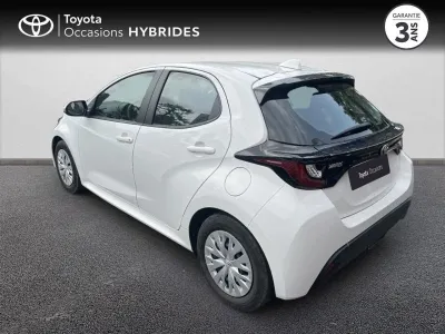 TOYOTA Yaris 116h Dynamic 5p MY22 occasion 2023 - Photo 2