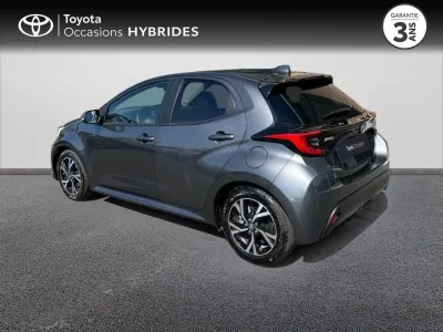 TOYOTA Yaris 116h Design 5p MY22 occasion 2024 - Photo 2