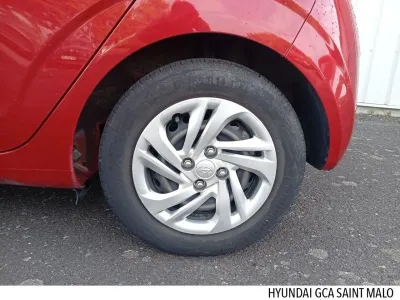 HYUNDAI i10 1.0 67ch ECO Intuitive BVR occasion 2022 - Photo 4