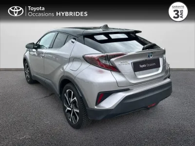 TOYOTA C-HR 122h Graphic Premium RC18 occasion 2018 - Photo 2