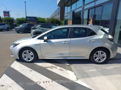 TOYOTA Corolla 122h Dynamic MY21 occasion 2022 - Photo 3
