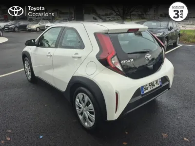 TOYOTA Aygo X 1.0 VVT-i 72ch Dynamic S-CVT MY24 occasion 2026 - Photo 2