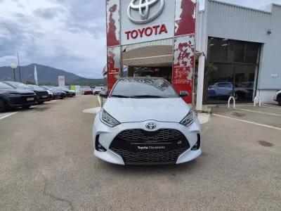 TOYOTA Yaris 116h GR Sport 5p MY22 occasion 2023 - Photo 1