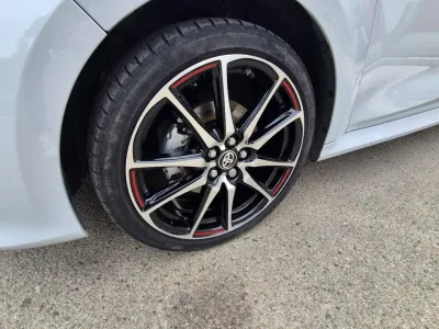 TOYOTA Yaris 116h GR Sport 5p MY22 occasion 2023 - Photo 3