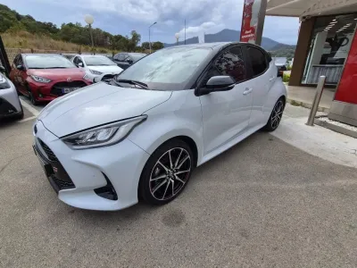 TOYOTA Yaris 116h GR Sport 5p MY22 occasion 2023 - Photo 4