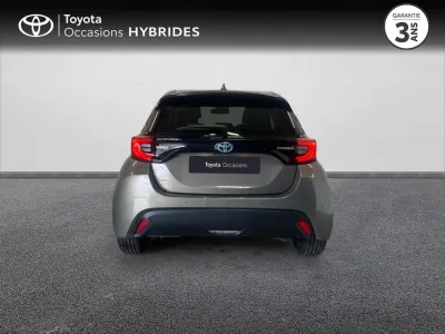TOYOTA Yaris 116h Design 5p MY22 occasion 2023 - Photo 4