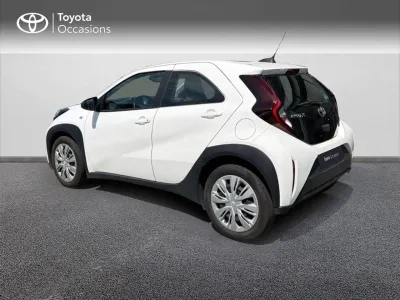 TOYOTA Aygo X 1.0 VVT-i 72ch Dynamic occasion 2023 - Photo 2