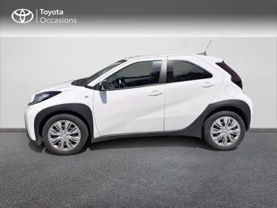 TOYOTA Aygo X 1.0 VVT-i 72ch Dynamic occasion 2023 - Photo 3