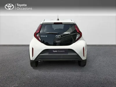 TOYOTA Aygo X 1.0 VVT-i 72ch Dynamic occasion 2023 - Photo 4