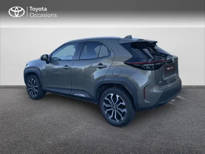 TOYOTA Yaris Cross 116h Design Cargo MY22 occasion 2022 - Photo 2