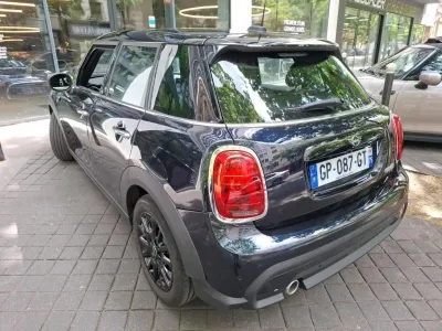 MINI Mini 5 Portes Cooper 136ch Edition Premium Plus BVA7 occasion 2023 - Photo 4