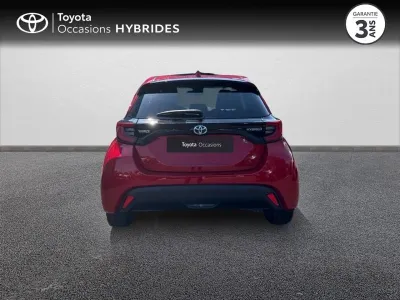 TOYOTA Yaris 116h Design 5p MY22 occasion 2023 - Photo 4