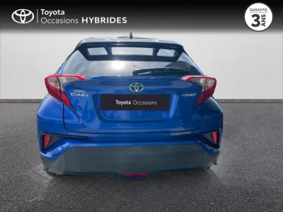 TOYOTA C-HR 122h Design 2WD E-CVT RC18 occasion 2019 - Photo 4