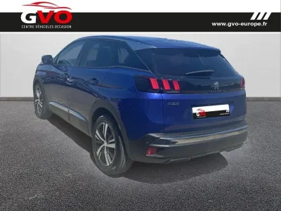 PEUGEOT 3008 1.5 BlueHDi 130ch E6.c Allure S&S occasion 2018 - Photo 2