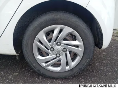 HYUNDAI i10 1.0 67ch ECO Initia occasion 2020 - Photo 4