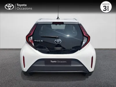 TOYOTA Aygo X 1.0 VVT-i 72ch Dynamic occasion 2022 - Photo 4