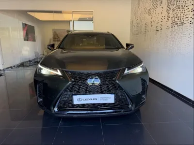 LEXUS UX 300h F SPORT Design 2WD MC25 occasion 2023 - Photo 2