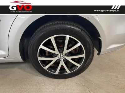 VOLKSWAGEN Touran 1.6 TDI 105ch FAP Confortline DSG7 occasion 2014 - Photo 4