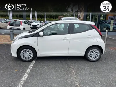 TOYOTA Aygo 1.0 VVT-i 72ch x-play 5p MY20 occasion 2020 - Photo 3