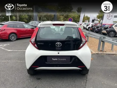 TOYOTA Aygo 1.0 VVT-i 72ch x-play 5p MY20 occasion 2020 - Photo 4