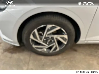 HYUNDAI i20 1.2 79ch Intuitive occasion 2025 - Photo 4