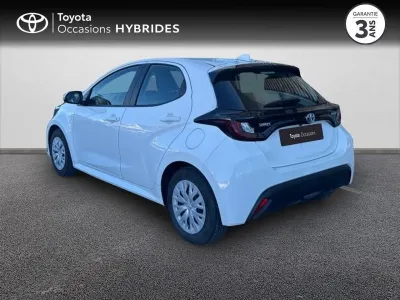 TOYOTA Yaris 116h Dynamic 5p MY22 occasion 2023 - Photo 2