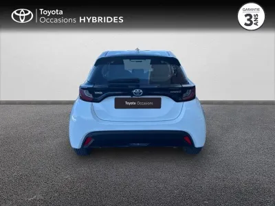 TOYOTA Yaris 116h Dynamic 5p MY22 occasion 2023 - Photo 4