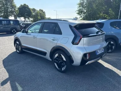 KIA Niro 1.6 GDi 138ch HEV Premium DCT6 occasion 2026 - Photo 2