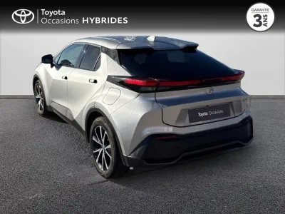 TOYOTA C-HR 1.8 Hybride 140ch Design NG23 occasion 2024 - Photo 2