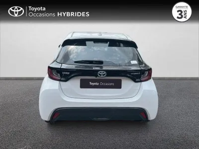 TOYOTA Yaris 116h Dynamic 5p MY22 occasion 2023 - Photo 4
