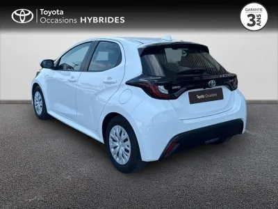 TOYOTA Yaris 116h Dynamic 5p MY22 occasion 2023 - Photo 2