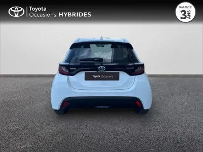 TOYOTA Yaris 116h Dynamic 5p MY22 occasion 2023 - Photo 4