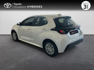 TOYOTA Yaris 116h Dynamic 5p MY22 occasion 2021 - Photo 2