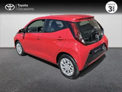 TOYOTA Aygo 1.0 VVT-i 72ch x-play 5p MY21 occasion 2021 - Photo 2