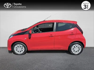 TOYOTA Aygo 1.0 VVT-i 72ch x-play 5p MY21 occasion 2021 - Photo 3
