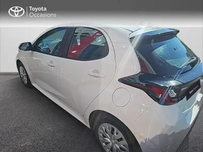 TOYOTA Yaris 116h Dynamic 5p MY22 occasion 2022 - Photo 2