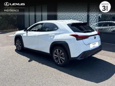 LEXUS UX 250h F SPORT Design 2WD occasion 2023 - Photo 2