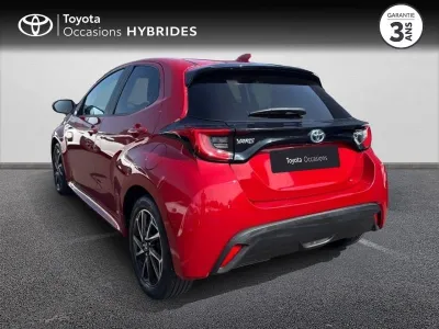 TOYOTA Yaris 116h Design 5p MY22 occasion 2023 - Photo 2