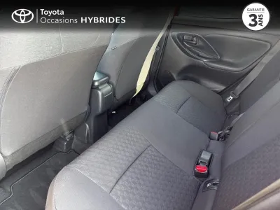 TOYOTA Yaris 116h Design 5p MY22 occasion 2023 - Photo 4