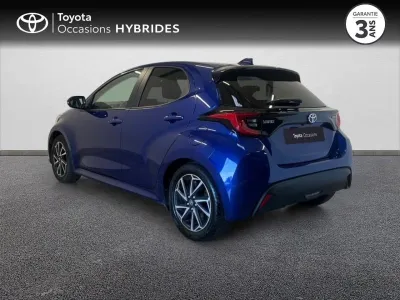 TOYOTA Yaris 116h Design 5p MY22 occasion 2022 - Photo 2
