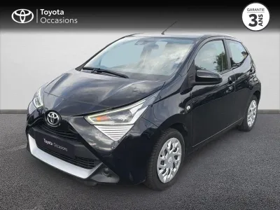 TOYOTA Aygo 1.0 VVT-i 72ch x-play x-app 5p MC18 occasion 2019 - Photo 1