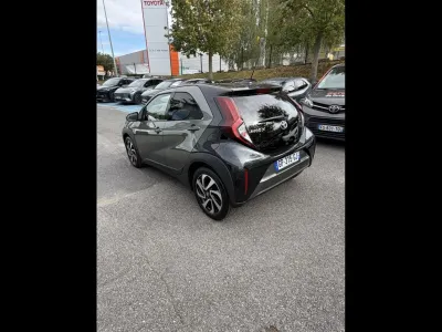 TOYOTA Aygo X 1.0 VVT-i 72ch Design S-CVT occasion 2023 - Photo 2