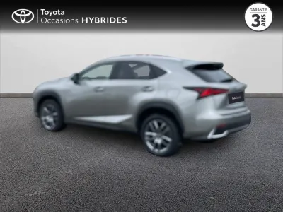 LEXUS NX 300h 2WD Luxe MM19 occasion 2020 - Photo 2