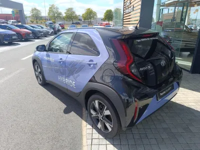 TOYOTA Aygo X 116h Graphic occasion 2026 - Photo 3