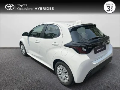 TOYOTA Yaris 116h Dynamic 5p MY22 occasion 2023 - Photo 2