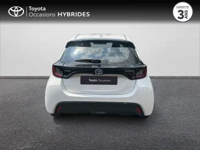 TOYOTA Yaris 116h Dynamic 5p MY22 occasion 2023 - Photo 4