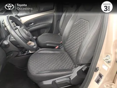 TOYOTA Aygo X 1.0 VVT-i 72ch Collection occasion 2023 - Photo 3